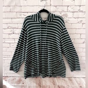 Women's Size 2XL Green &White Striped Pullover Hoodie Sweater Lightweight Casual